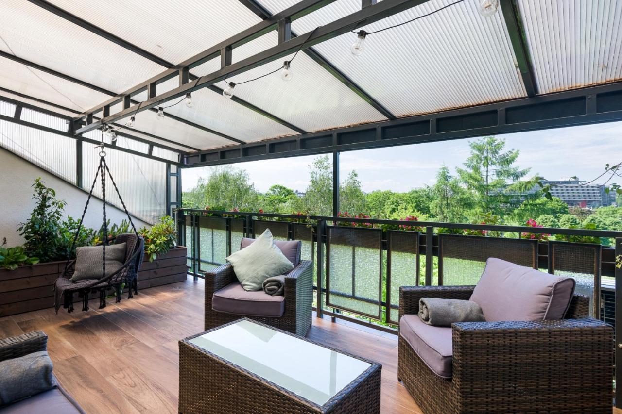 Apartment Terrace